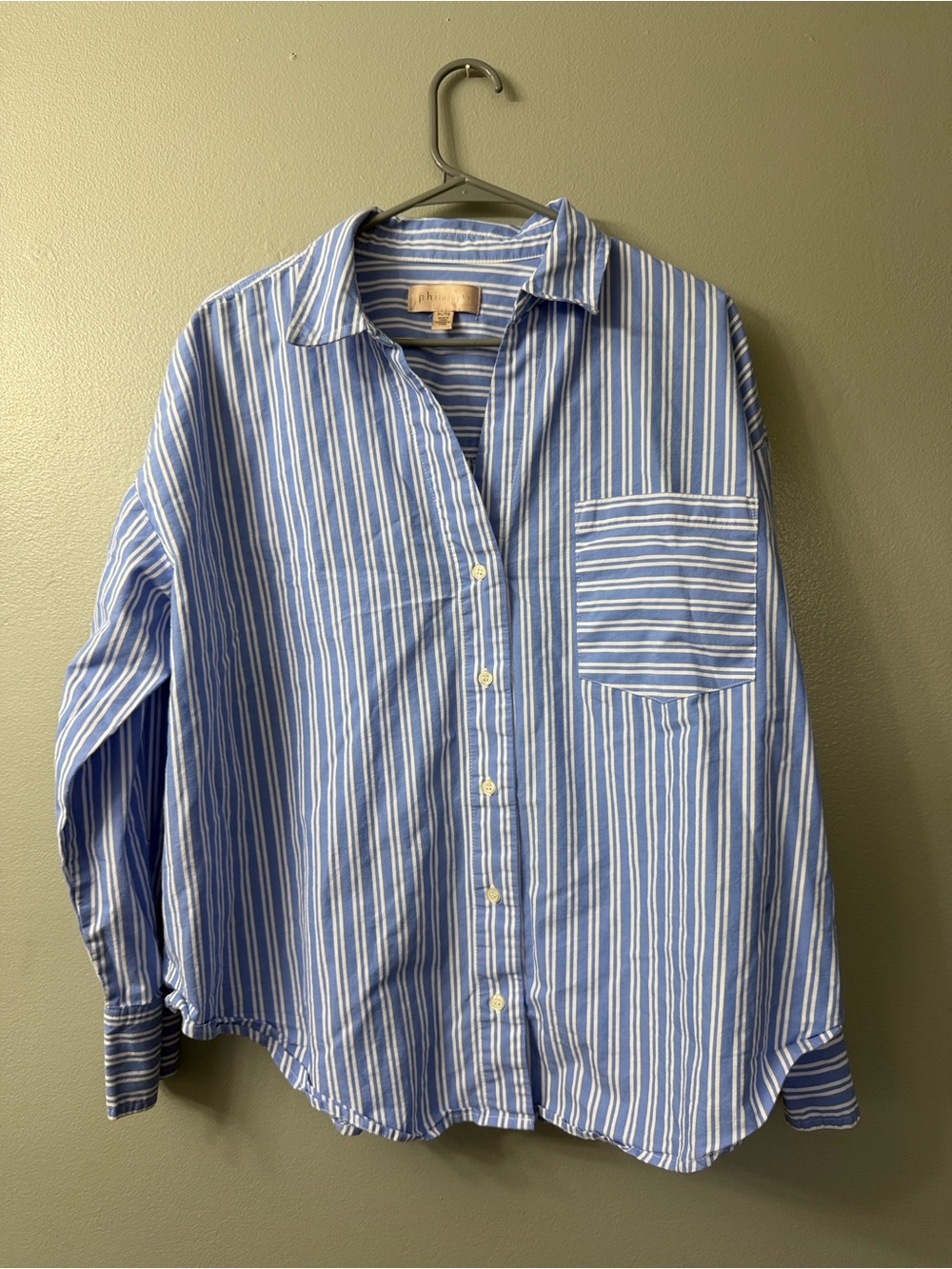 Philosophy women’s blue button down striped shirt xl